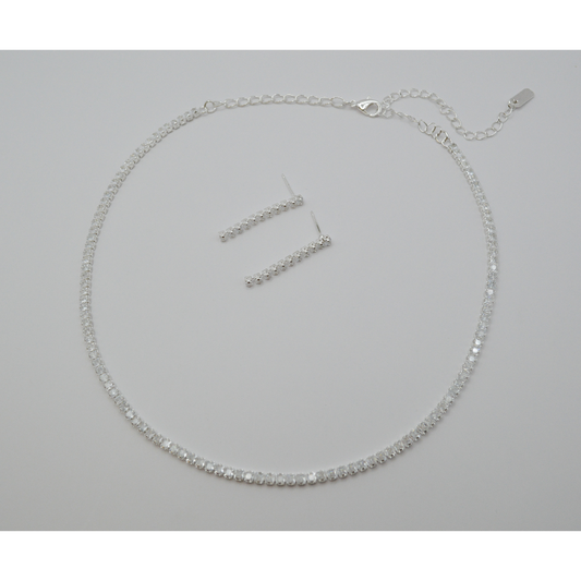 Juego zirconias silver (collar y aretes)
